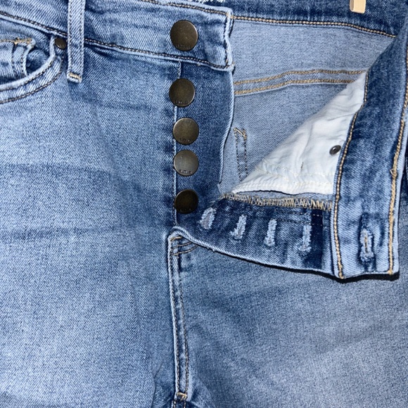 Women’s Jeans Size 4 - Picture 3 of 3